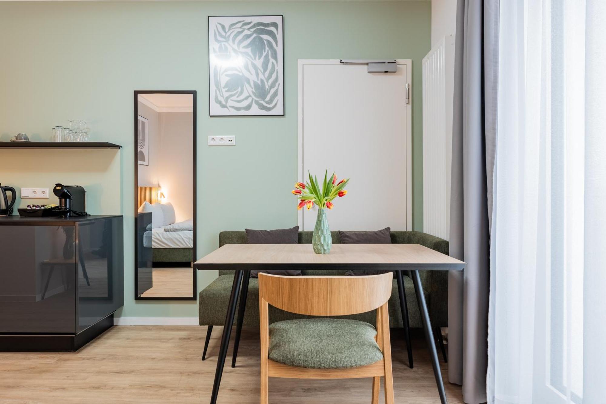 Nena Apartments Berlin Adlershof エクステリア 写真